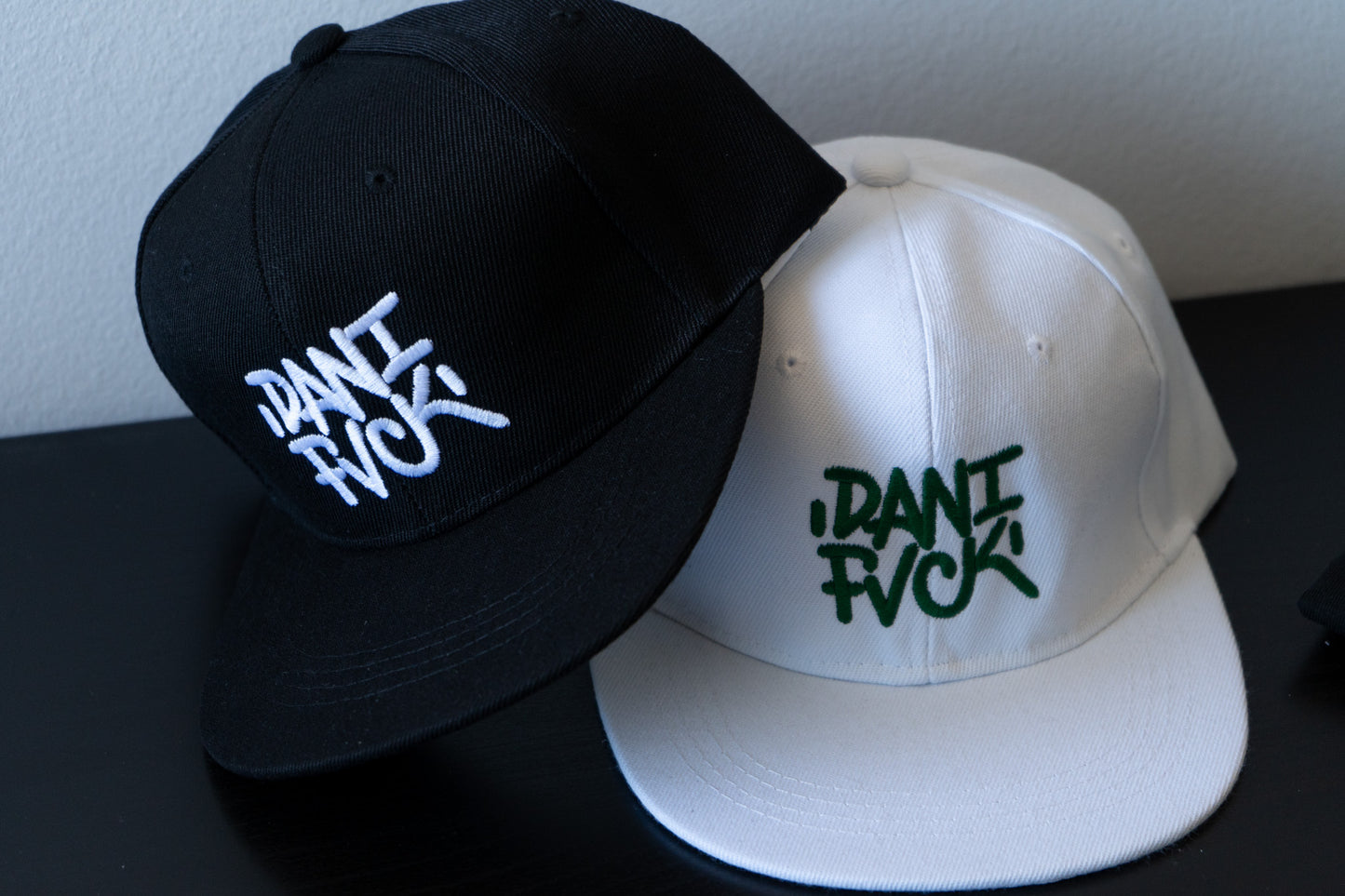 BMW E30 SNAPBACK - DNFVCK